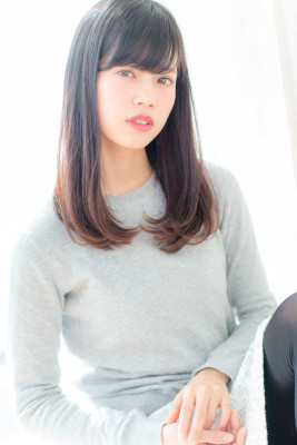 まとまりツヤ感のある大人ミディアム K-0037