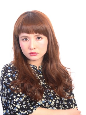 ★厚めバングのiラインで作る大人なふんわりロング★