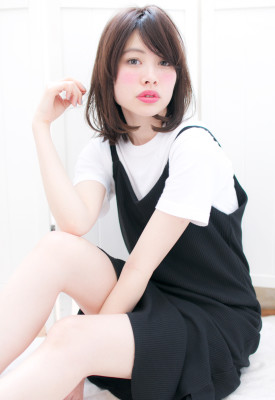 『cielbyafloat』梅雨対策の暗髪ワンカールミディ