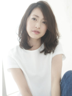 大人カジュアル束感ロブ　ツヤツヤラベンダー