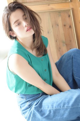 外国人風＊ナチュラルセミロング