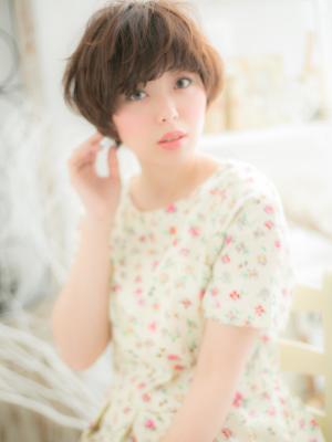 動きのある重め☆フェミショート