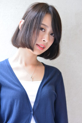 大人かわいい暗髪フェミニン＆クラシカルワンカールボブ