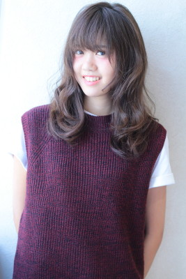 ノームコア重め流し前髪♪大人かわいい抜け感ボブディ