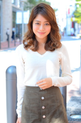 大人上品な質感ニュアンスミディアム
