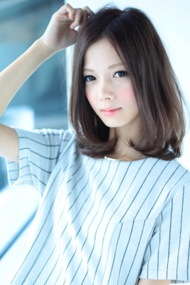 愛され女子の王道ワンカールマニッシュミディ