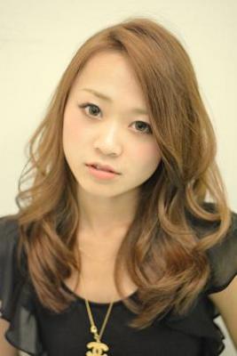 大人かわいいマーメイドアッシュ甘めバングナチュラルセミディ