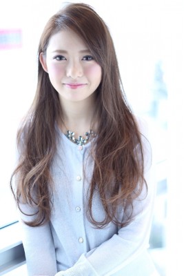 無造作なほつれウェービー♪大人かわいい甘辛ヌーディロング