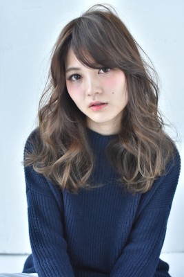 透明感×艶☆外国人風イルミナアッシュグラデーション