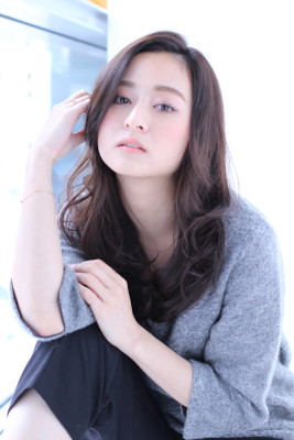 ノームコア＆エフォートレス♪飾り過ぎないセクシーロング