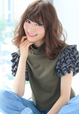 ルーズなゆるふわ厚めバング♪厚めバング鎖骨ミディ