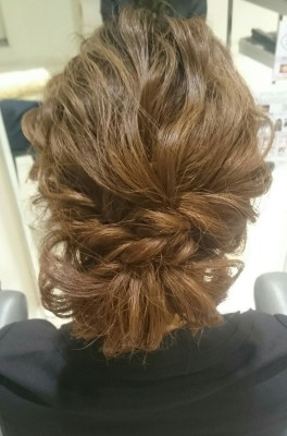 大人かわいいパーティヘア☆三つ編みカチューシャ