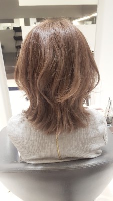 ノームコアふんわり♪ゆる巻き鎖骨ミディ