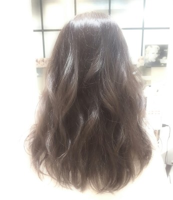 外国人風★透明感×艶♪美髪アッシュ＠フェミニンロング