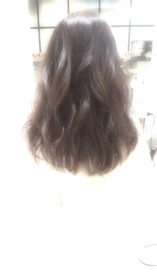 透明感×艶☆彡外国人風キラ髪アッシュ