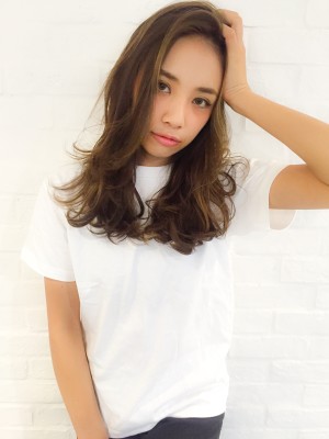 【ABBEY 龍正也】滝沢眞規子さん風 大人カジュアルロング 【ABBEY 龍正也】滝沢眞規子さん風 大人カジュアルロング