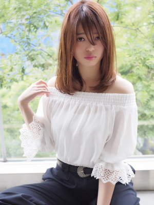 シースルーバングのコスメストレートボブ！！HIRO