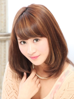 ☆大人女子　ひし形シルエット小顔ミディアム ☆　
