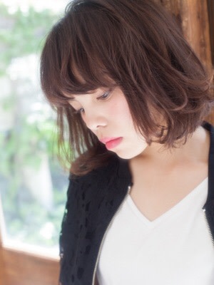 ♪暗髪クラシカルボブ♪
