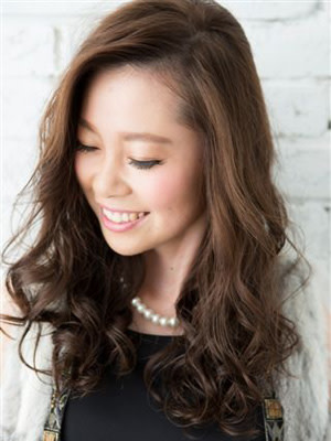 巻き髪くすみアッシュ