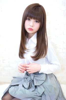 名古屋でストレートが一番上手いスタイリスト