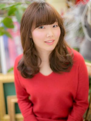 ふんわりやわらかウェーブスタイル
