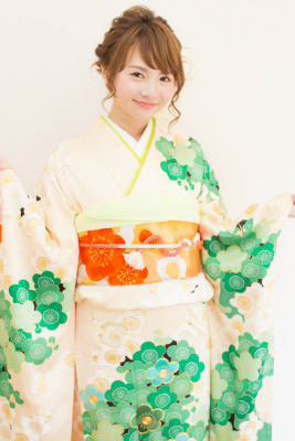 成人式 振袖着付け+ヘアセット 成人式 振袖着付け+ヘアセットのイメージ画像