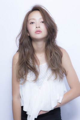 【mielhair新宿】無造作で抜け感のある憧れロング★ 【mielhair新宿】無造作で抜け感のある憧れロング★のイメージ画像