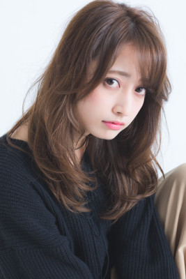 ふんわりカールのレイヤーロング【渋谷でカットが上手いと人気】 ふんわりカールのレイヤーロング【渋谷でカットが上手いと人気】