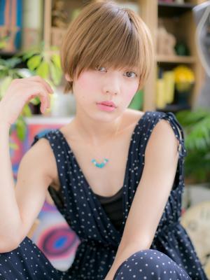 ハイトーンの★目力UP！ショート