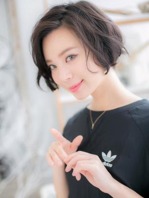 黒髪がso cool !ラフボブ 黒髪がso cool !ラフボブのイメージ画像