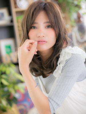 アンニュイ顔の大人ナチュ・リラstyle