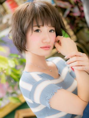 グラマラスショート