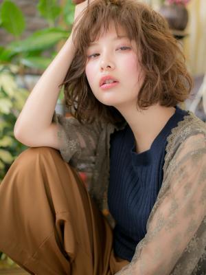 媚びない女子の無造作感ミディアム