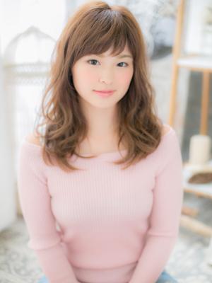 小顔ミディ ｘ 無造作ウェーブ