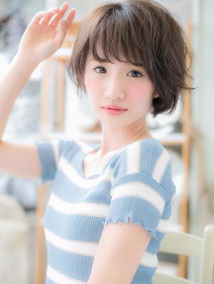 グラマラスショート