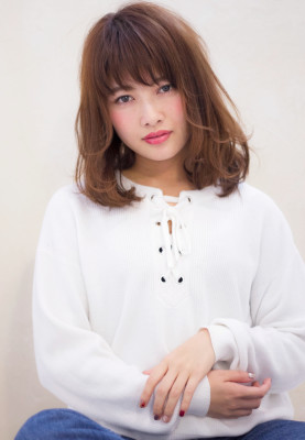 デジタルパーマで簡単スタイリングの大人セミディ