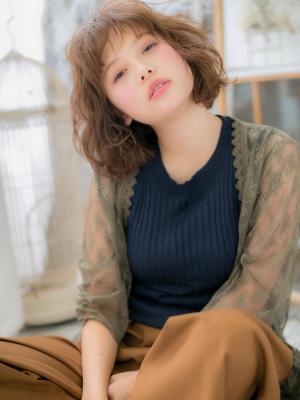 媚びない女子の無造作感ミディアム