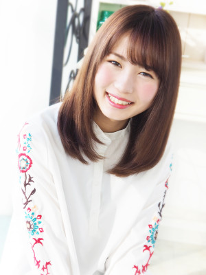 【ヘアジュレドゥ 古居 】大人清楚で自然なストレートセミディ 【ヘアジュレドゥ 古居 】大人清楚で自然なストレートセミディ