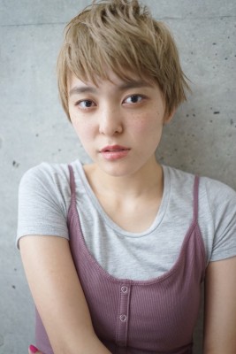 ツヤ髪ショート