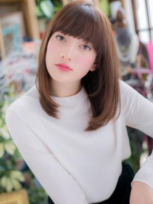 触れたくなるような ウルツヤストレート