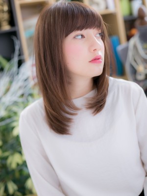 触れたくなるような ウルツヤストレート
