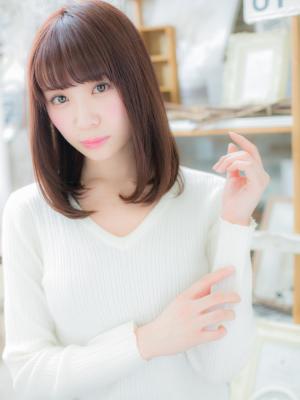 ナチュラルストレートミディ