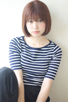 ナチュラルストレート ツヤボブ
