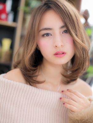 グラマラスセミディで女度UP！