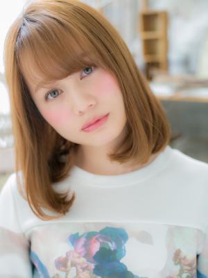 ハイトーンナチュラルボブ