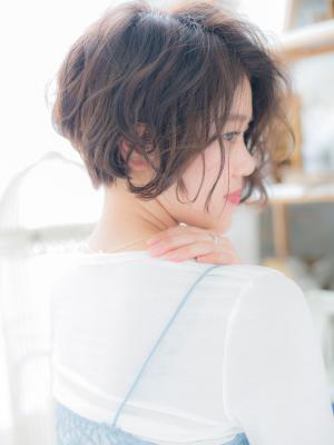 大人かわいい無造作パーマ