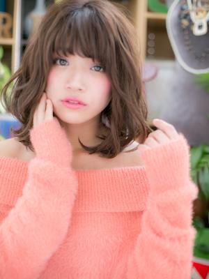 無造作ミディアムでボサ可愛♪