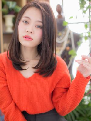 美人オーラ振りまく、フェミニンストレート 美人オーラ振りまく、フェミニンストレートのイメージ画像