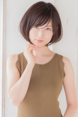 本田翼風ストレートスタイルグレージュカラー　AKI-162